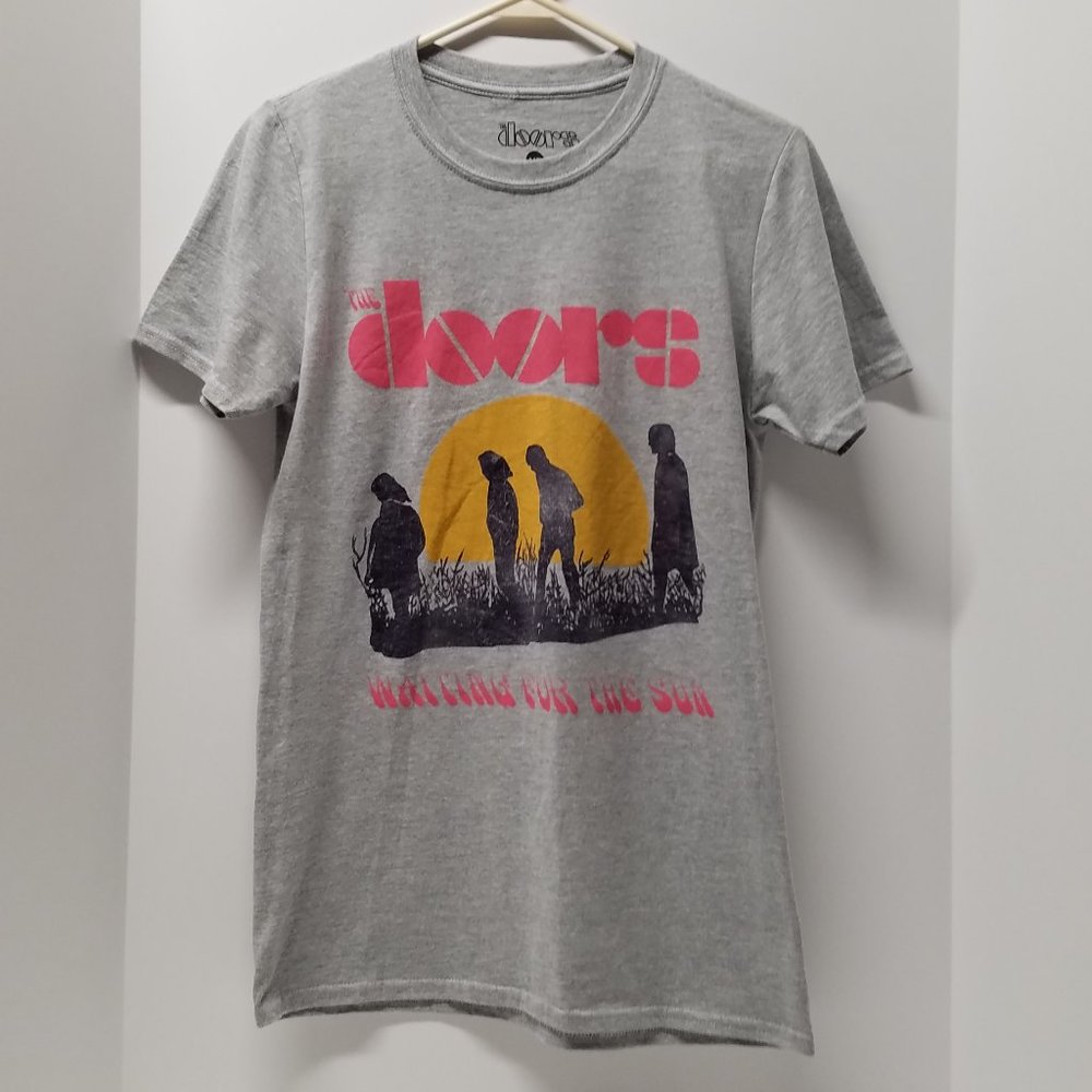 The Doors "Waiting For The Sun" Graphic Tee
